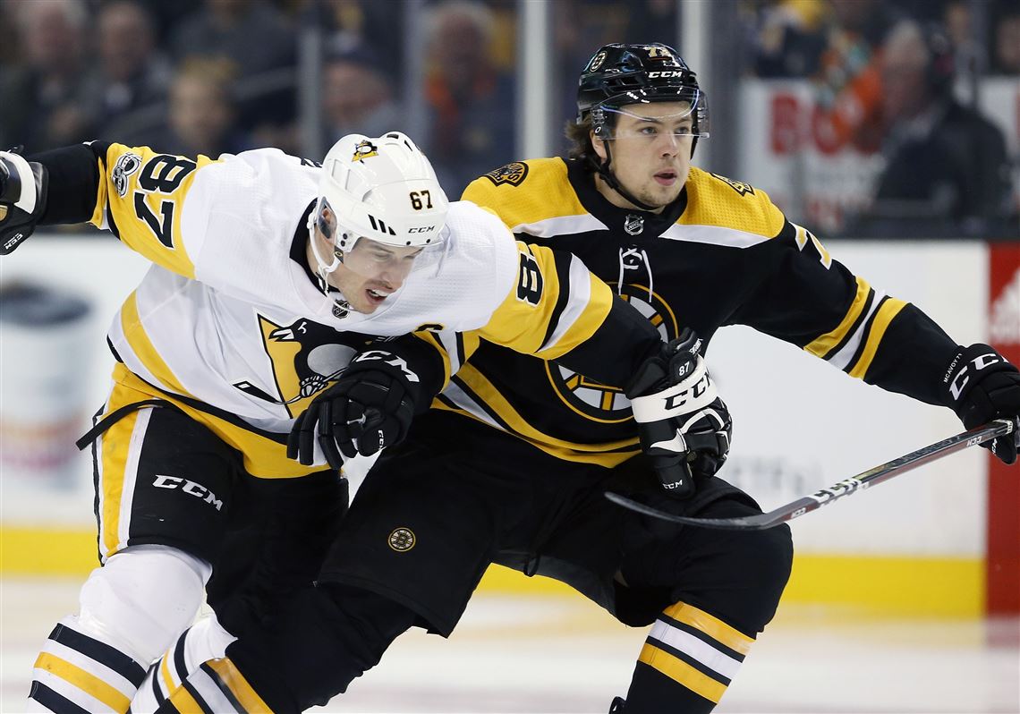 WEB-Penguins-Bruins-Hockey-1-1532212710