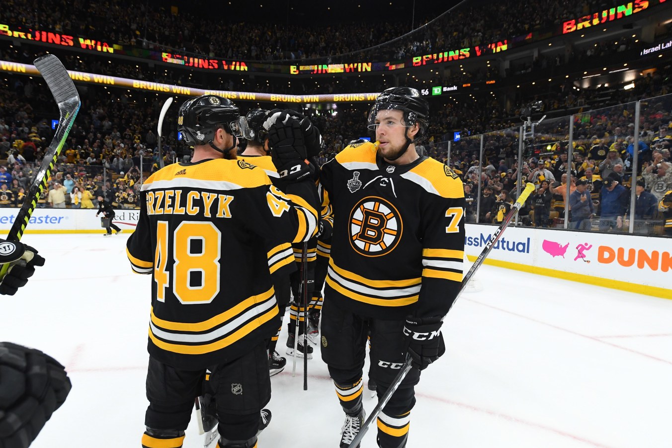 Charlie McAvoy: Growing Leader for the Bruins Defense – Black N' Gold Hockey