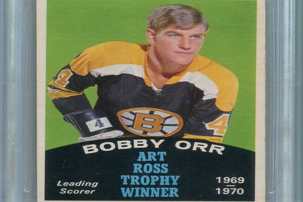 Bobby Orr, Boston's all-star defenceman, at Toronto General Hospital – All  Items – Digital Archive : Toronto Public Library